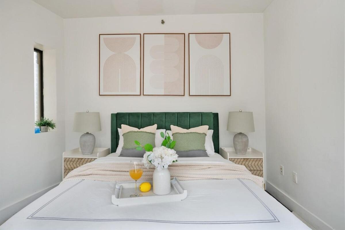 809-6a New 2br Duplex With A Private Patio Apartment *